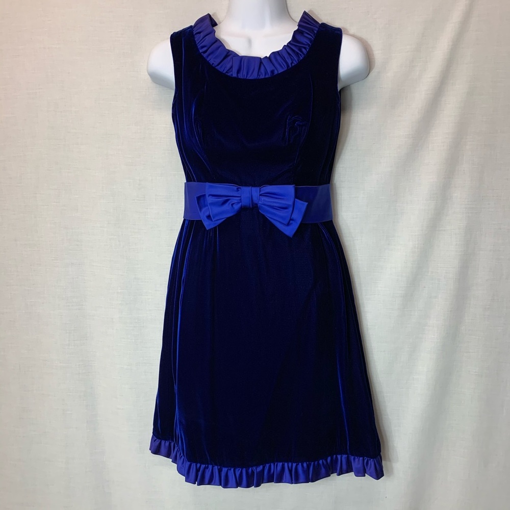 Velour satin vintage 1960s party dress with bow